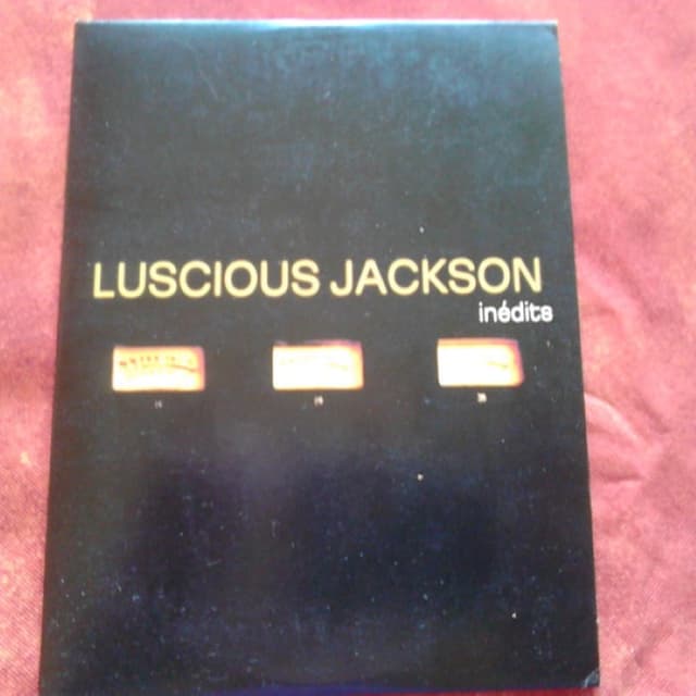 Inedits cover