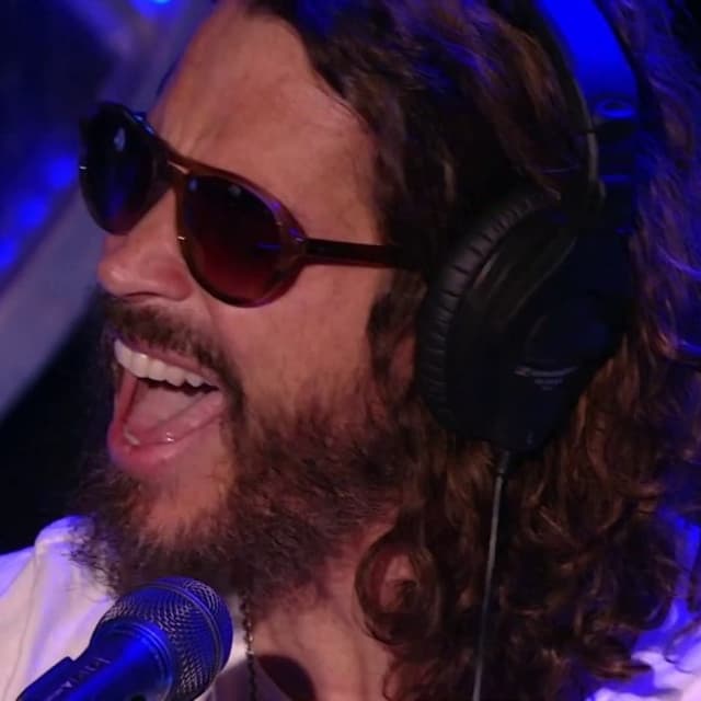 2011-11-16: The Howard Stern Show: New York, NY, USA cover