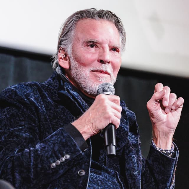 Kenny Loggins