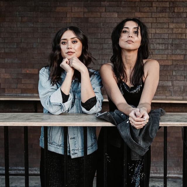 Meg & Dia