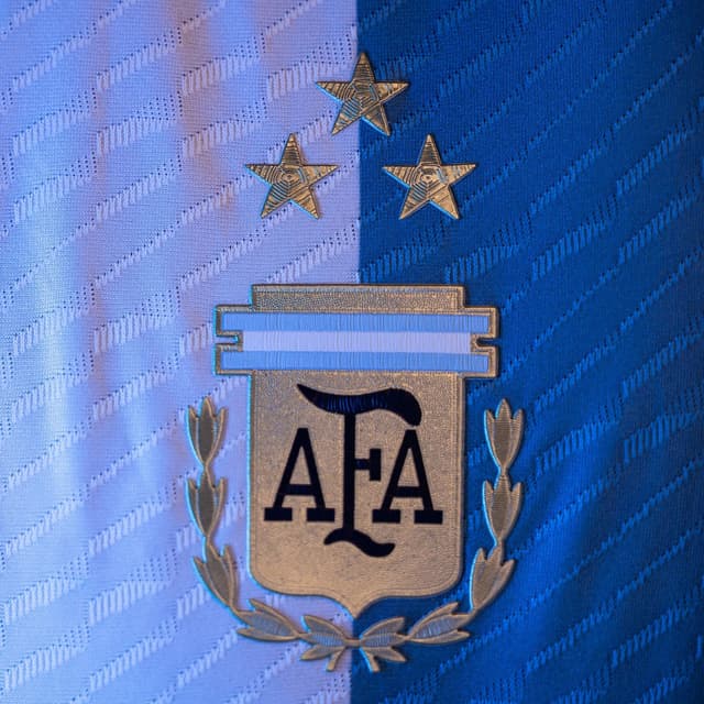 3 Estrellas en el Conjunto cover
