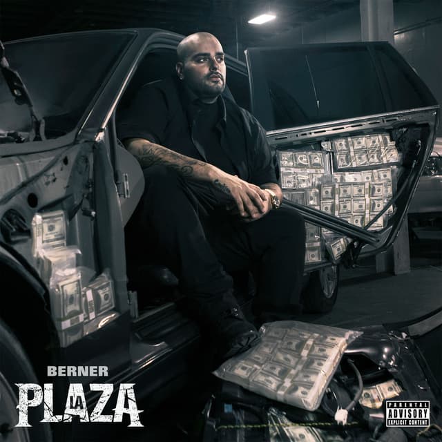 La Plaza cover
