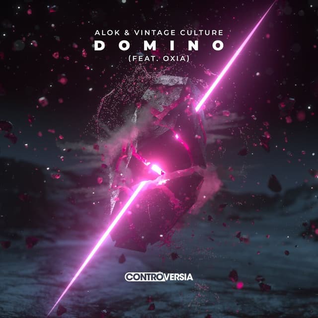 Domino (feat. Oxia) cover