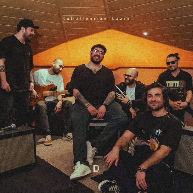 Kabullenmem Lazım cover