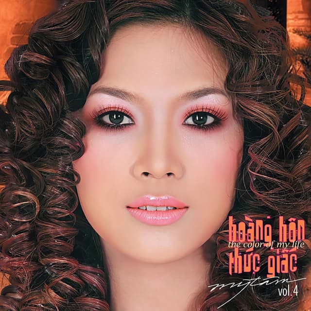 Hoàng Hôn Thức Giấc, Vol. 4 cover