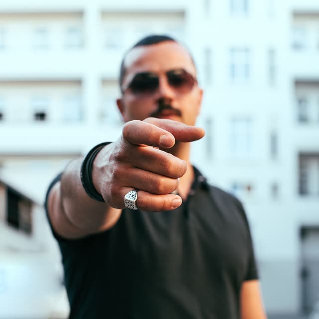 Intro (Besdokuz) cover
