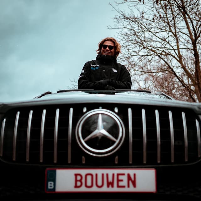 BOUWEN cover