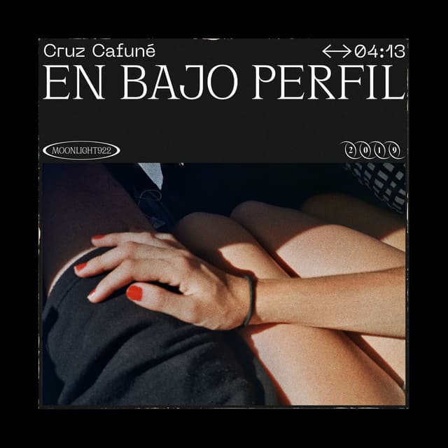En bajo perfil cover