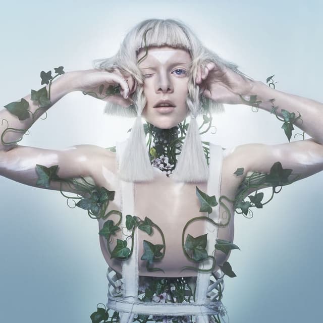 Queendom cover